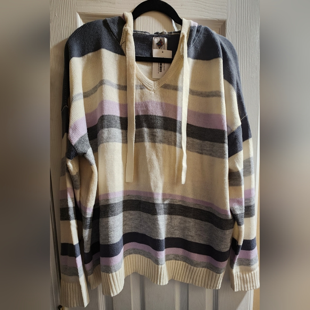 Super cute ivory, gray & purple hoody, size 2x